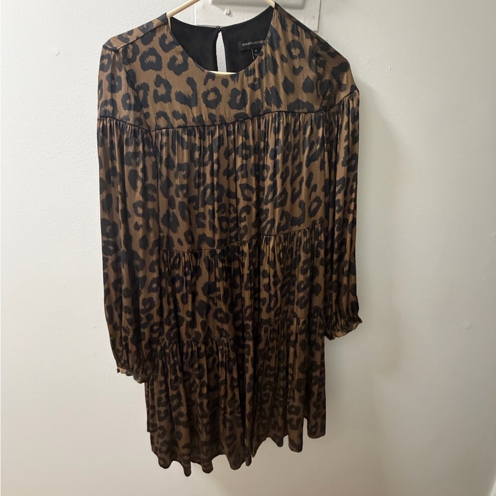 Banana Republic Leopard Print Tiered Dress | Sheer Long Sleeve | Size XS - Picture 2 of 4